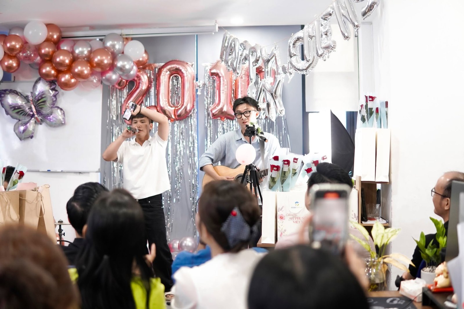 Tiết mục văn nghệ 20/10 ViHAT Group
